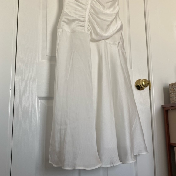 BCBGMaxAzria NWT Ruched Drop Waist Midi Dress - Picture 7 of 12